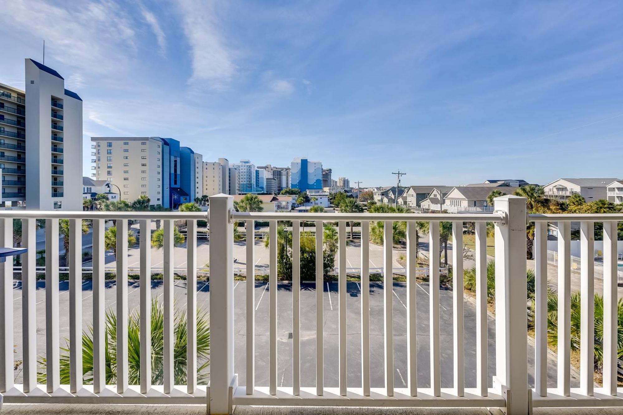 Roomy North Myrtle Beach Condo, Walk To Beach Dış mekan fotoğraf