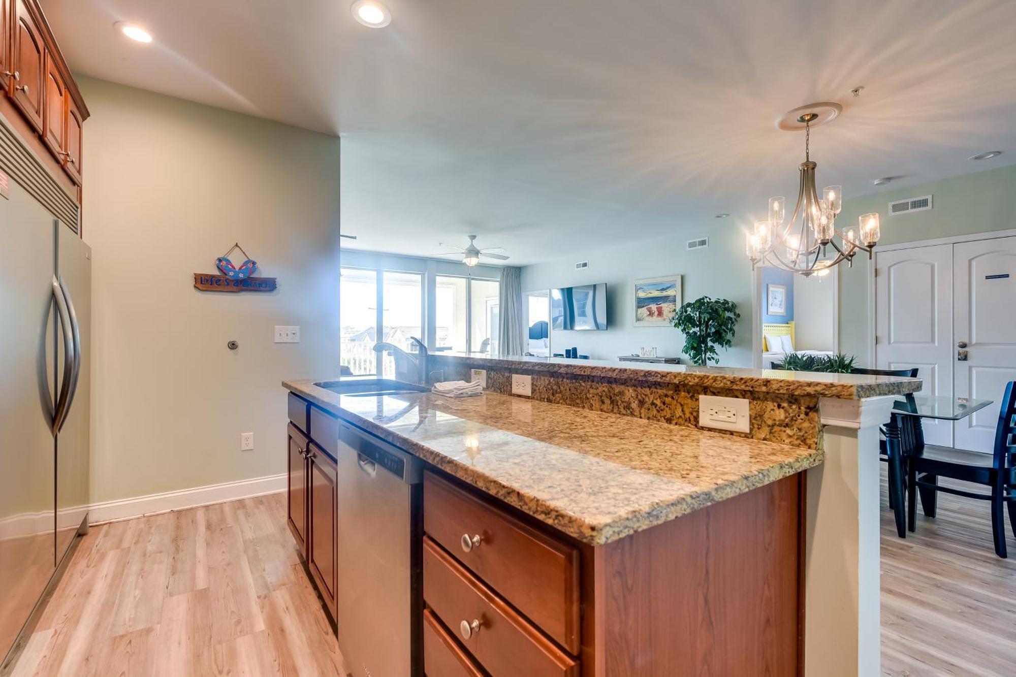 Roomy North Myrtle Beach Condo, Walk To Beach Dış mekan fotoğraf
