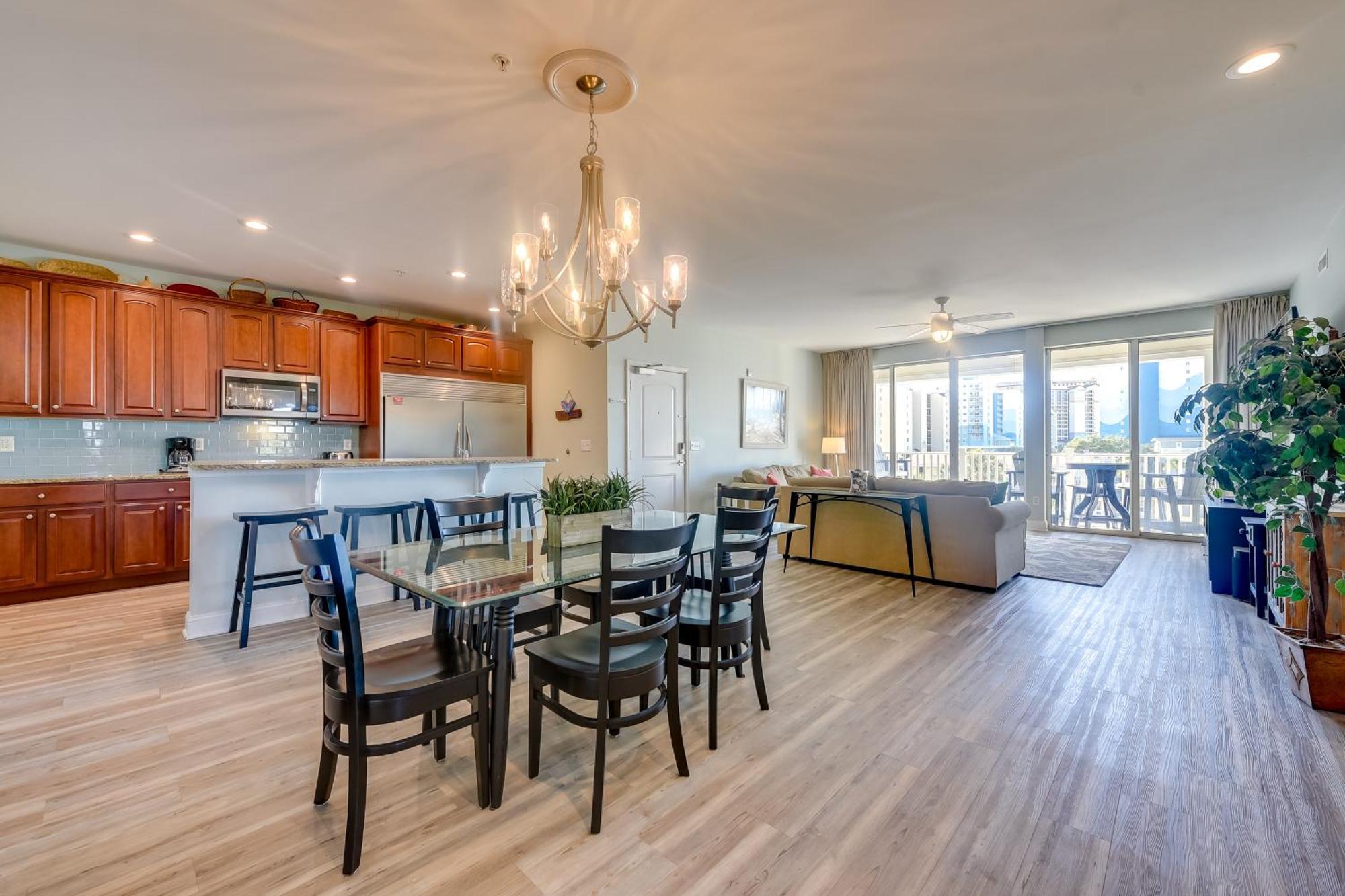 Roomy North Myrtle Beach Condo, Walk To Beach Dış mekan fotoğraf