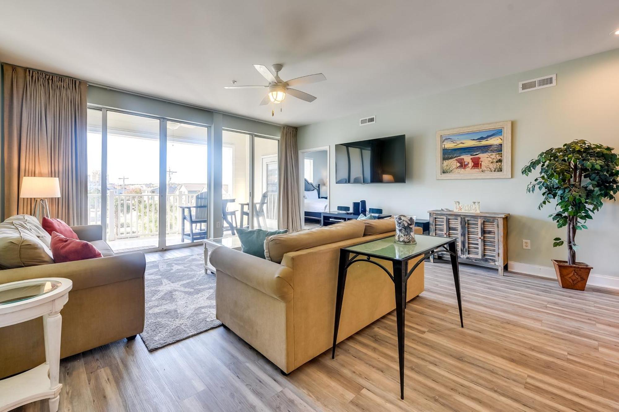 Roomy North Myrtle Beach Condo, Walk To Beach Dış mekan fotoğraf
